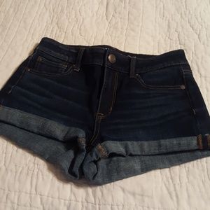 American Eagle Hi Rise Shortie